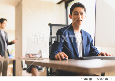 ビジネスパーソン ビジネスパーソン 92073011