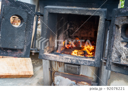 焼却炉の炎 焼却炉の炎 92076221