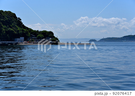 関東・猿島公園の拠点、猿島桟橋と猿島海水浴場・神奈川県横須賀市 関東・猿島公園の拠点、猿島桟橋と猿島海水浴場・神奈川県横須賀市 92076417