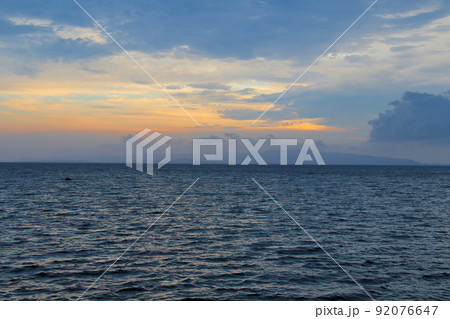 石垣島 フサキビーチ 夕焼け 石垣島 フサキビーチ 夕焼け 92076647