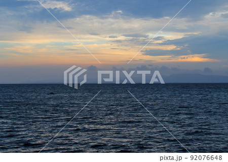 石垣島 フサキビーチ 夕焼け 石垣島 フサキビーチ 夕焼け 92076648