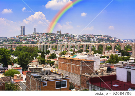 世界遺産・ケレタロの水道橋 世界遺産・ケレタロの水道橋 92084706