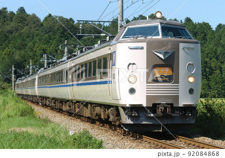 福知山線　市島ー黒井　JR西日本　183系800番台　C32＋A41編成（福知山）　北近畿 92084868