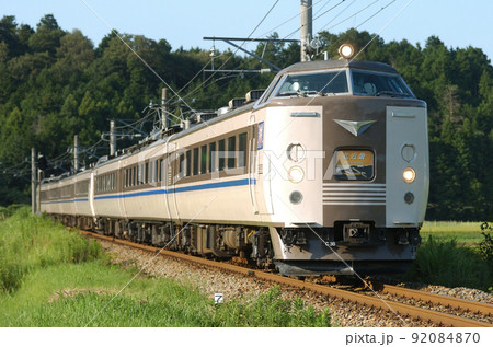 福知山線　市島ー黒井　JR西日本　183系800番台　C36＋A44編成（福知山）　北近畿 92084870