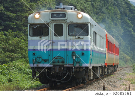 敦賀港線　敦賀ー敦賀港　JR西日本　キハ58-7211+キハ28-2119+キハ58-596　花火臨 92085561