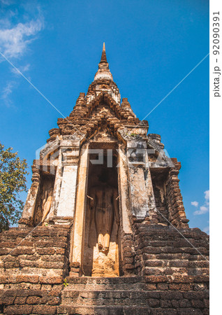 Wat Chedi Chet Thaeo or Wat Chedi Chet Thaew in Si Satchanalai historical park Wat Chedi Chet Thaeo or Wat Chedi Chet Thaew in Si Satchanalai historical park 92090391