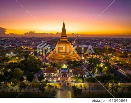 Aerial view of Phra Pathom Chedi biggest stupa in Nakhon Pathom, Thailand 92090663