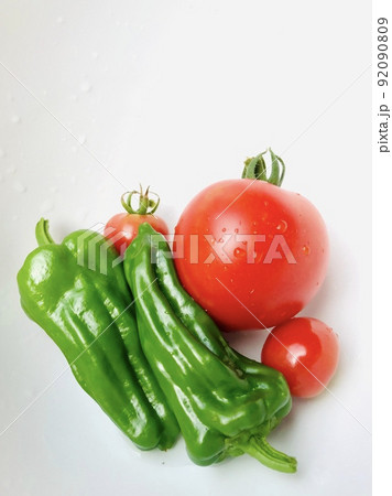 家庭菜園朝採り野菜 92090809
