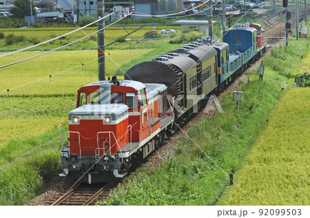 福知山線　篠山口－丹波大山　JR西日本　DE10-1106＋オヤ31＋145系＋DE10-1118 92099503