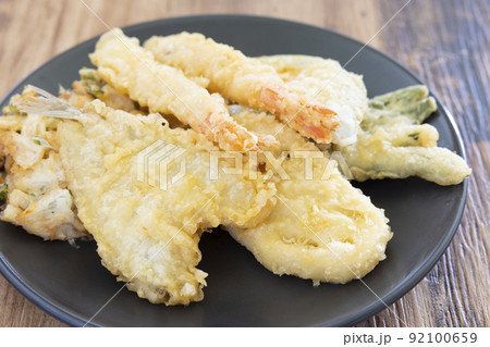美味しい天麩羅盛り合わせ 美味しい天麩羅盛り合わせ 92100659