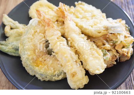 美味しい天麩羅盛り合わせ 92100663