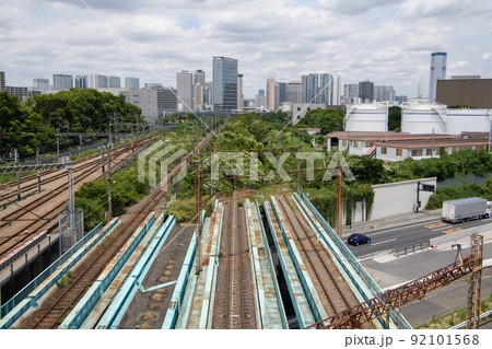 廃墟の雰囲気 品川区八潮 休止貨物線 92101568