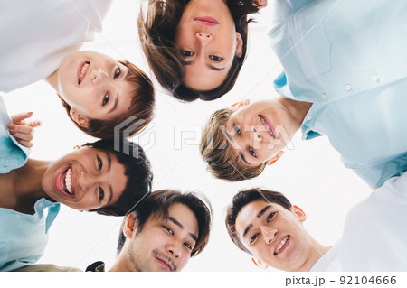チームワーク　仲間 92104666