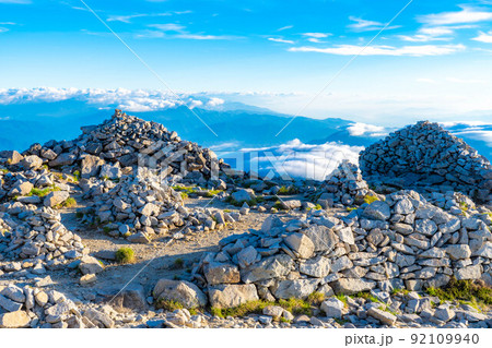 【登山素材】木曽駒ケ岳山頂から見る風景【長野県】 【登山素材】木曽駒ケ岳山頂から見る風景【長野県】 92109940