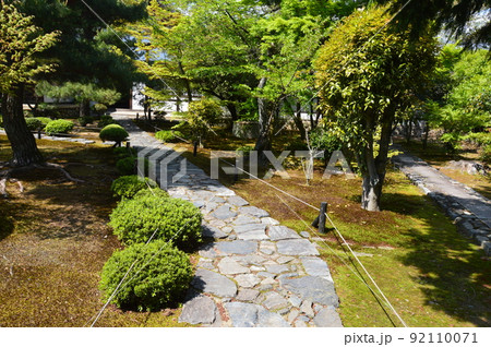 鹿王院の庭園(京都市右京区嵯峨北堀町) 鹿王院の庭園(京都市右京区嵯峨北堀町) 92110071