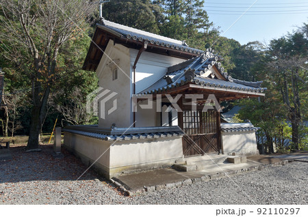 長弓寺　宝殿　奈良県生駒市 92110297