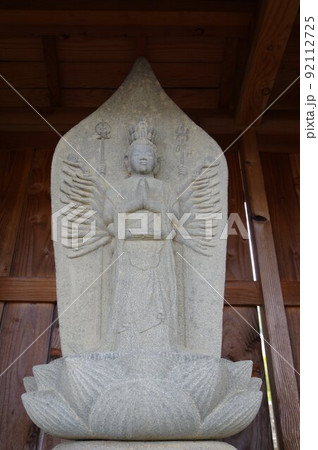 信州　伊那高遠の寺院　建福寺　高遠の名工　守屋貞治の石仏（西国三十三ヶ所観音） 92112725