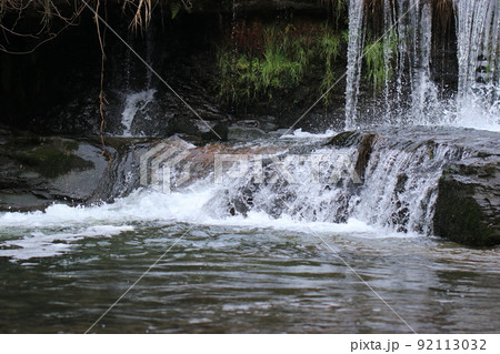 滝(富山県 小矢部市) 滝(富山県 小矢部市) 92113032