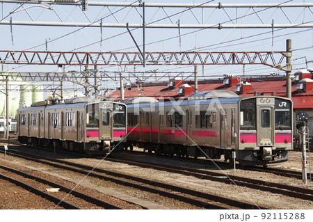 奥羽本線701系(秋田−弘前⇔青森) 奥羽本線701系(秋田−弘前⇔青森) 92115288