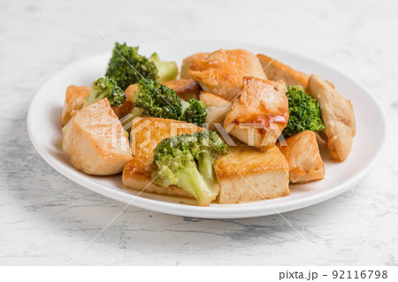 鶏肉と豆腐のオイスターソース炒め 92116798