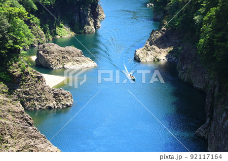 瀞峡　観光ウォータージェット船 92117164