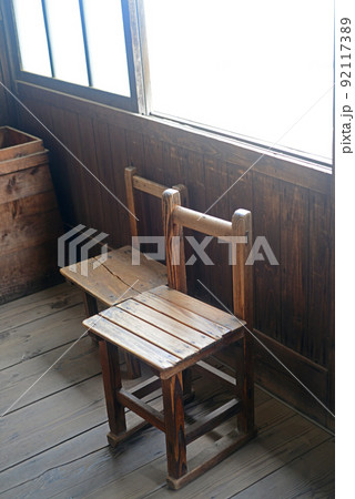 田浦分校教室の窓辺-1 田浦分校教室の窓辺-1 92117389