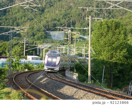 真夏の山形新幹線”つばさ”号 真夏の山形新幹線”つばさ”号 92123866
