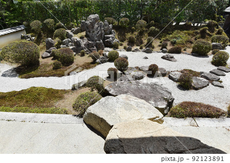 西教寺 本坊庭園 滋賀県大津市坂本 西教寺 本坊庭園 滋賀県大津市坂本 92123891