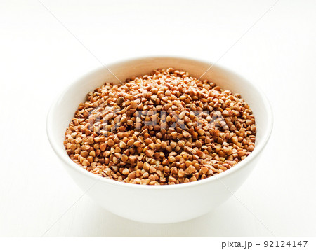 Bowl with buckwheat 92124147