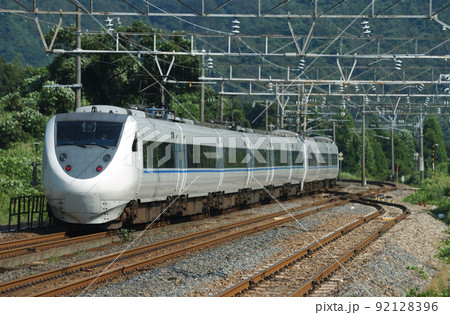 北陸本線　新疋田　JR西日本　683系　T35＋T07編成（金沢）　サンダーバード 92128396