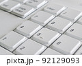 パソコンのキーボード　テンキー　ビジネスのイメージ 92129093