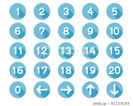白い少しもこもこした0から20までの数字と矢印の円形アイコンのセット 92129285