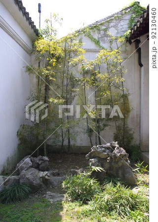 中国　蘇州の古典庭園　耦園（ぐうえん）の光景　蘇州古典園林　世界遺産の中国式庭園 92130460