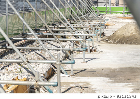 解体工事現場 92131543