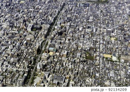 京都市役所上空から堀川御池方向を空撮 京都市役所上空から堀川御池方向を空撮 92134209