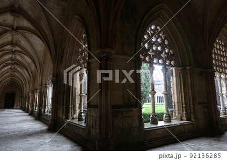 ポルトガルの世界遺産・バターリャ修道院の王の回廊( Monastery of Batalha ) 92136285