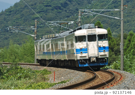 北陸本線　敦賀ー新疋田　JR西日本　413系　B11編成（金沢） 92137146