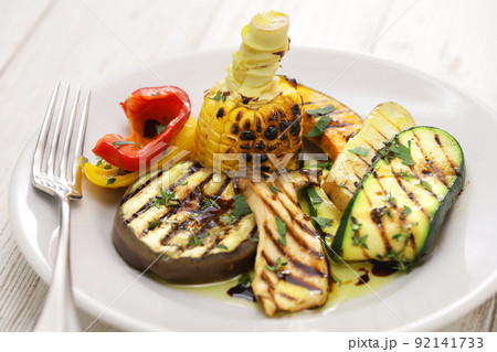 夏野菜のグリル 夏野菜のグリル 92141733