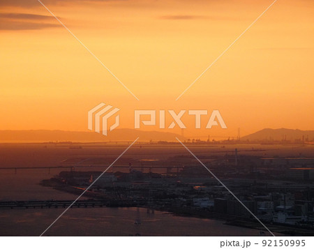 大阪スカイビル・空中庭園からの夕景、夜景 大阪スカイビル・空中庭園からの夕景、夜景 92150995
