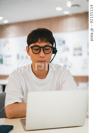 Co-working Space 92155114