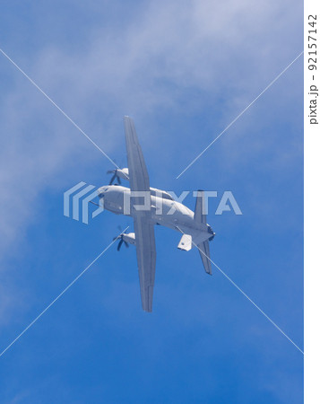 イタリア空軍C-27Jスパルタン輸送機宙返り イタリア空軍C-27Jスパルタン輸送機宙返り 92157142