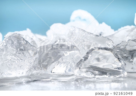 冷たくて美味しい氷 92161049