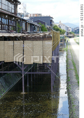 京都鴨川納涼床 京都鴨川納涼床 92161891