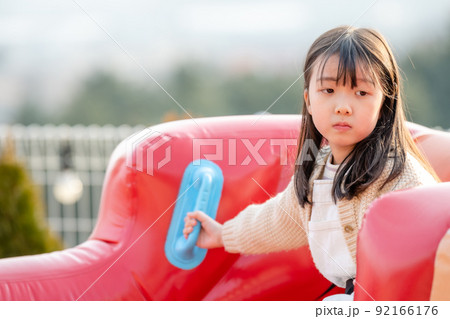 1人 一人 一人で 92166176
