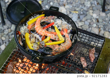 BBQのパエリア BBQのパエリア 92171283