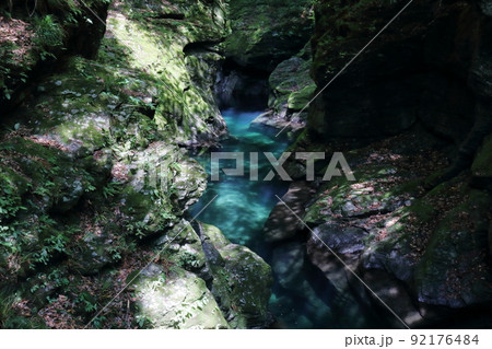 箕淵　自然の景観　（高知県　大豊町） 92176484