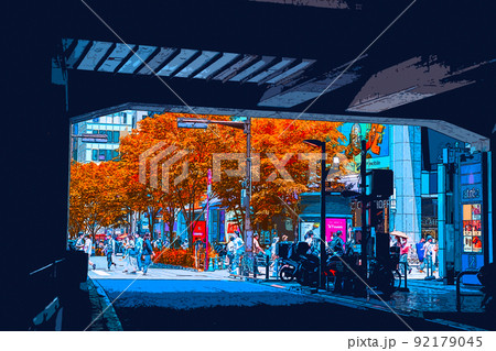 休日の秋葉原でショッピングを楽しむ人々や風景のイラスト 92179045