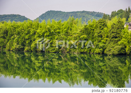 《岐阜県》中津川市　落合ダム湖 92180776