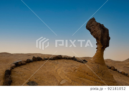 台湾観光スポット、野柳のクイーンヘッド 台湾観光スポット、野柳のクイーンヘッド 92181052