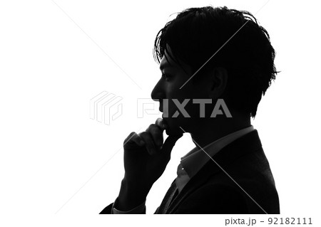 考える男性 シルエット 考える男性 シルエット 92182111